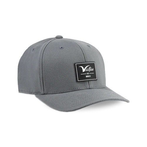 VICTUS EST. HAT