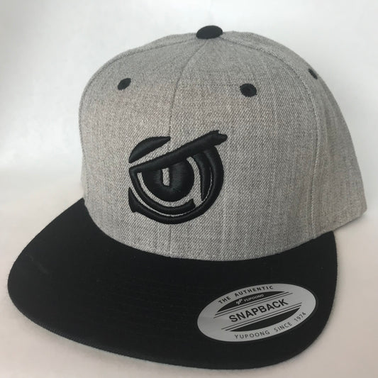 Iconic SnapBack Flat Bill - Owl Eye - Heather/Black